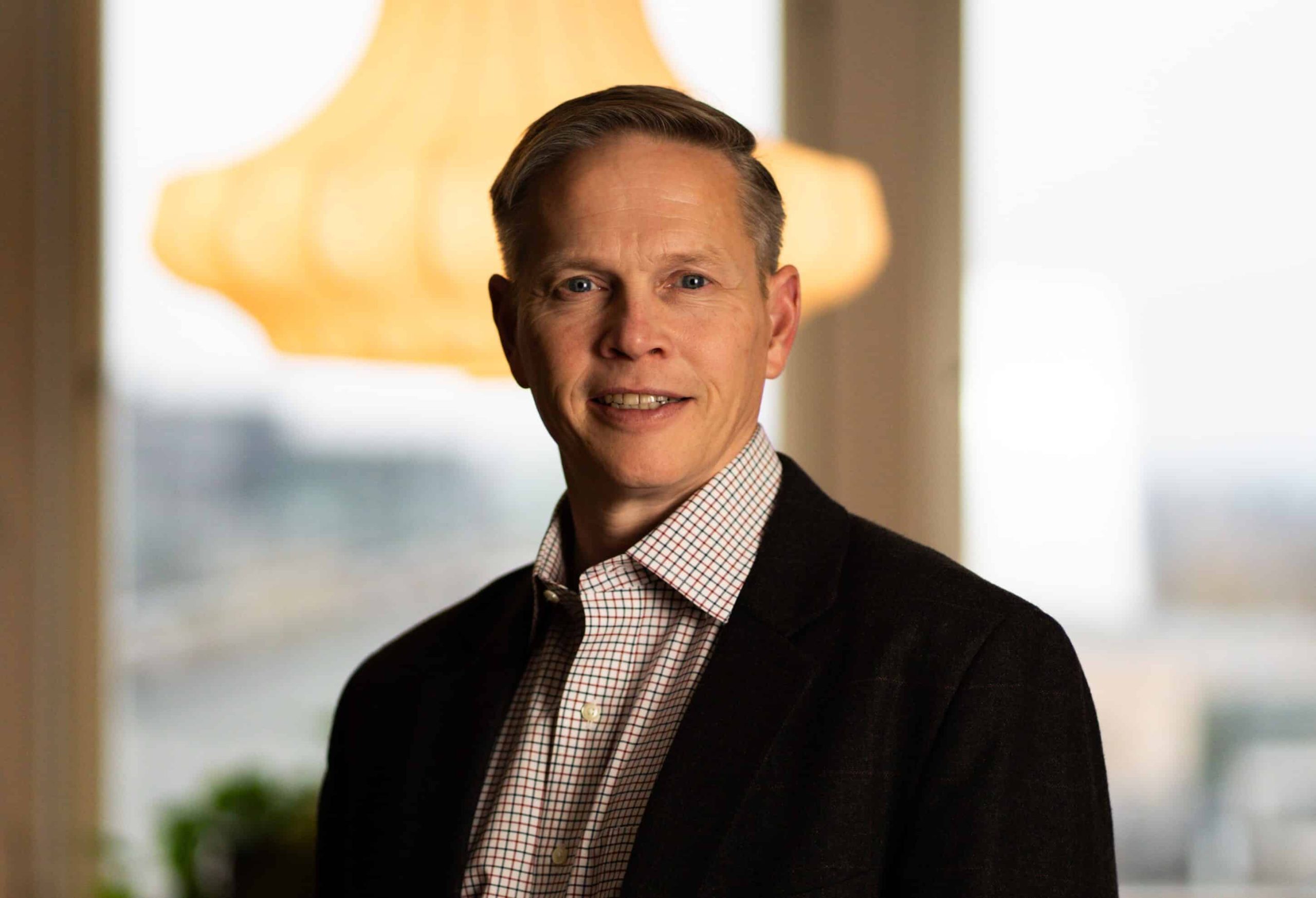 guy-jones-profile-picture-headshot-cropped-scaled
